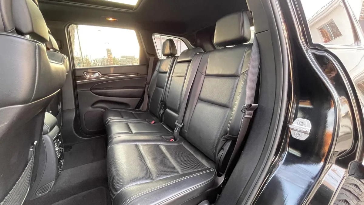Jeep Cherokee Overland 5.7 Aut año 2016