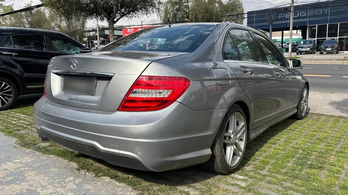 Mercedes Benz C250 Avantgarde año 2014