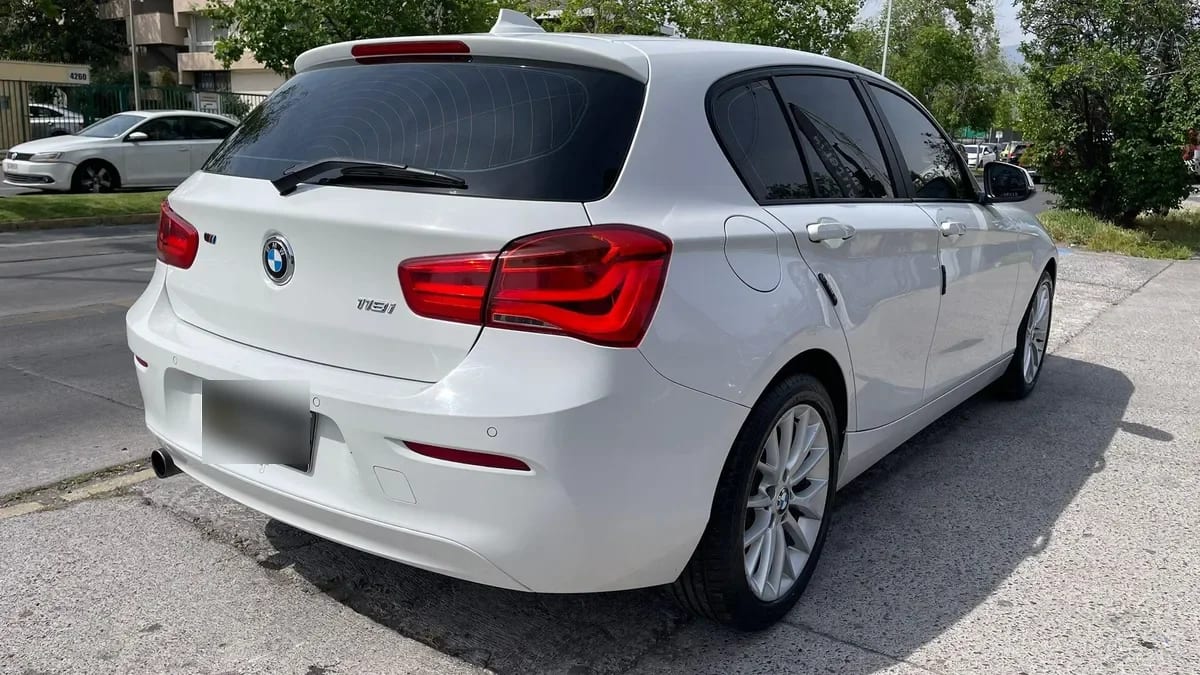 BMW 118i Lc 1.5 año 2017