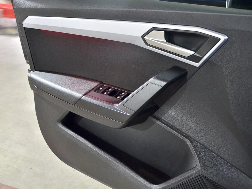 SEAT ARONA Fr 1.0 Tsi At año 2024