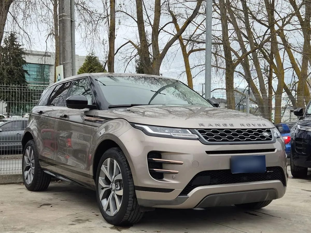 Land Rover Evoque 2.0i R-Dynamic S año 2024