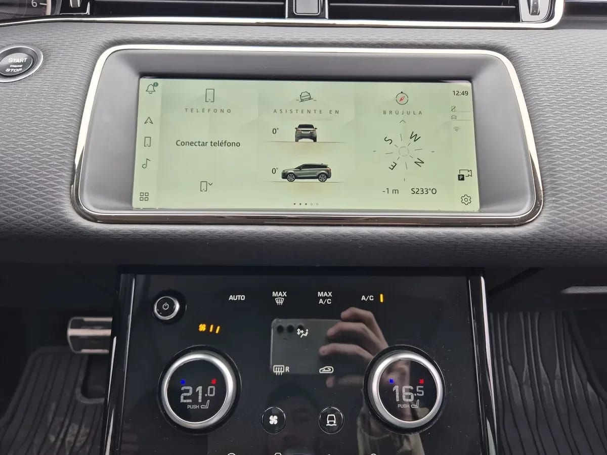 Land Rover Evoque 2.0i R-Dynamic S año 2024