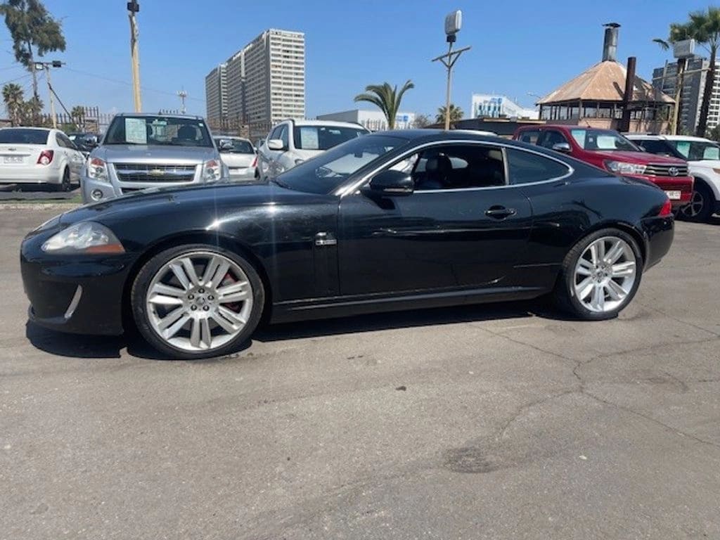 JAGUAR XKR-S 5.8 V8 Supercharged año 2012