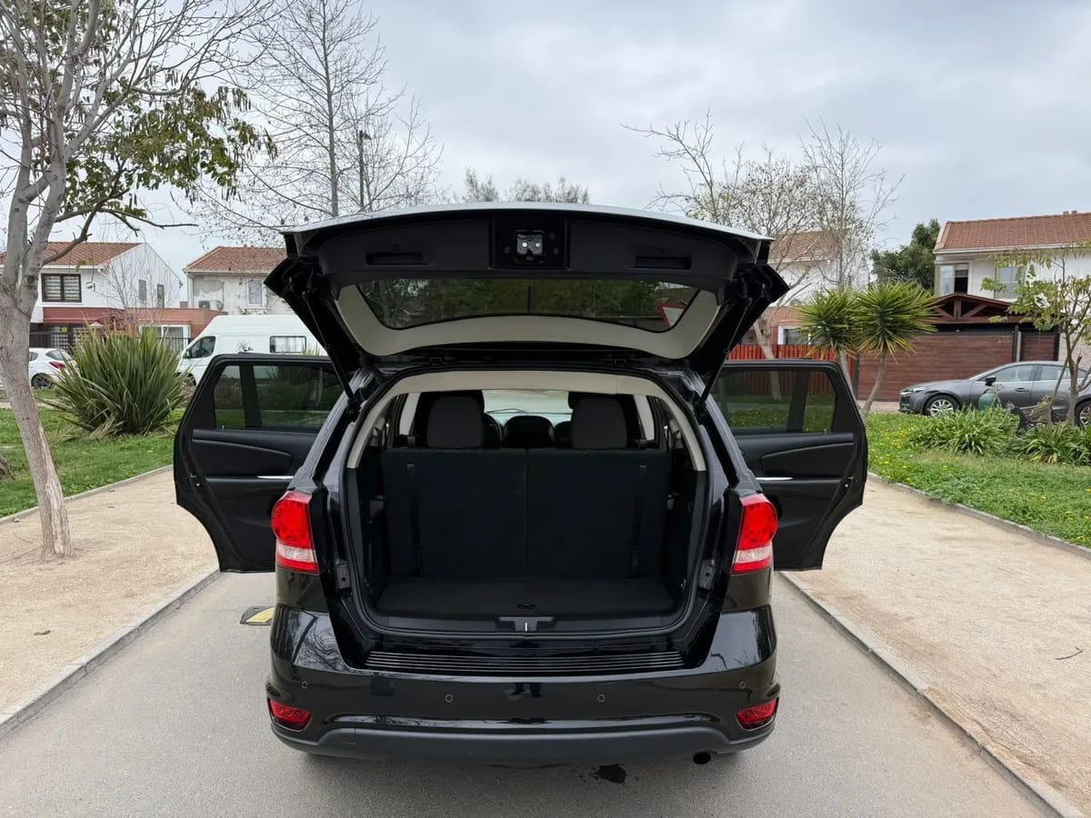 DODGE JOURNEY 2.4 Se At año 2019