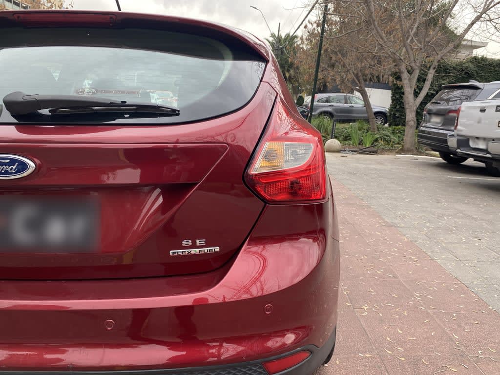 FORD FOCUS Se año 2014