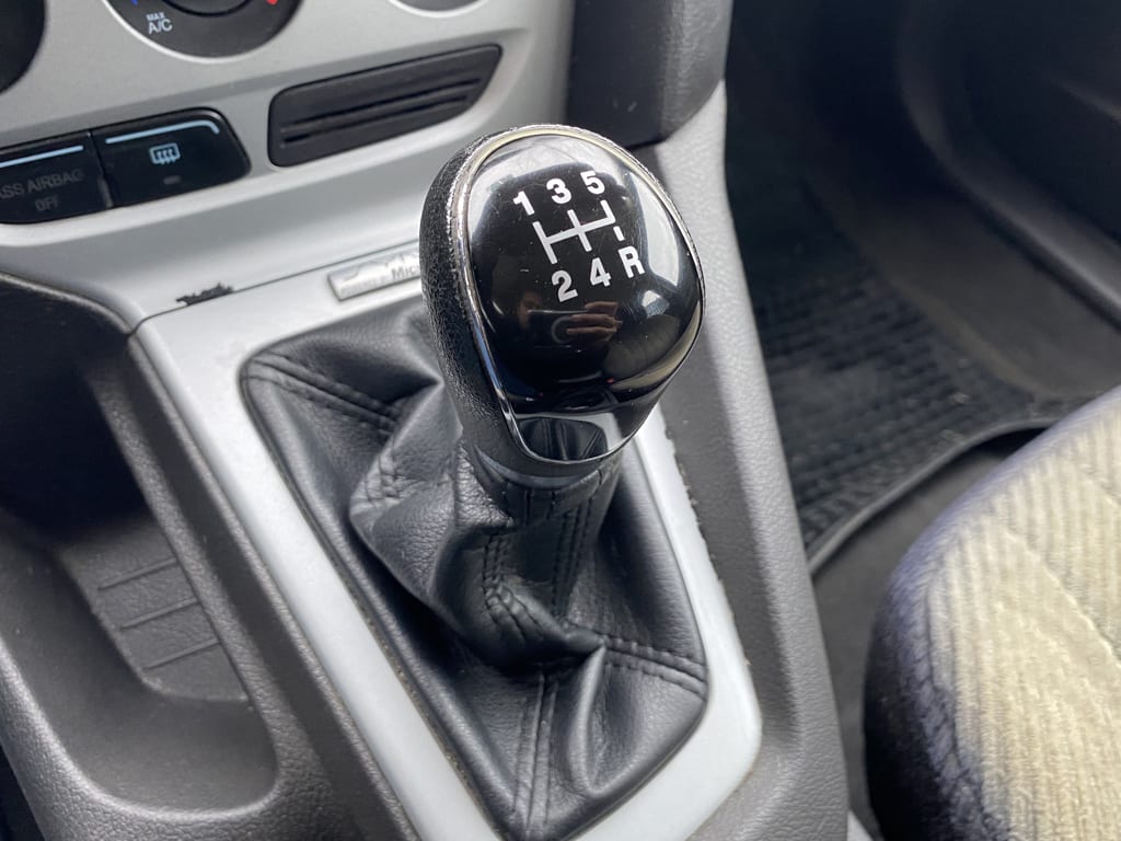 FORD FOCUS Se año 2014