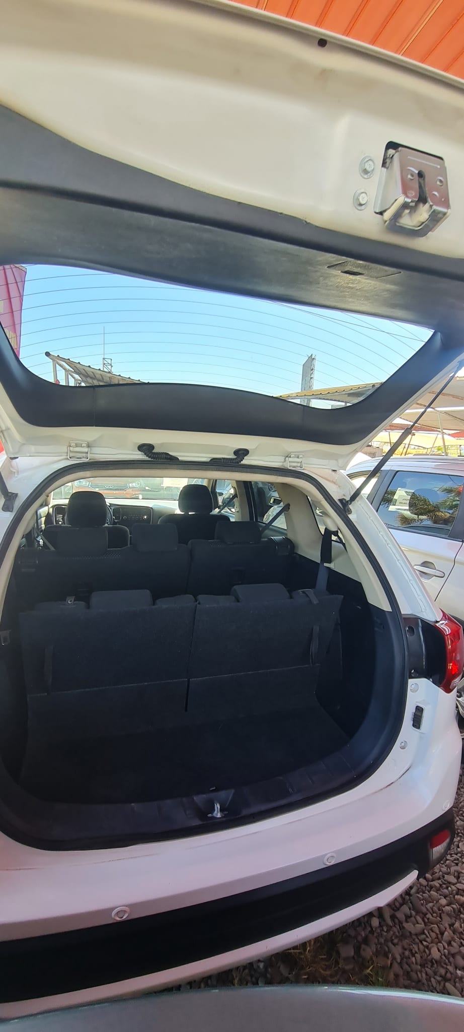 MITSUBISHI OUTLANDER 2.4 Glx At 4x4 año 2018