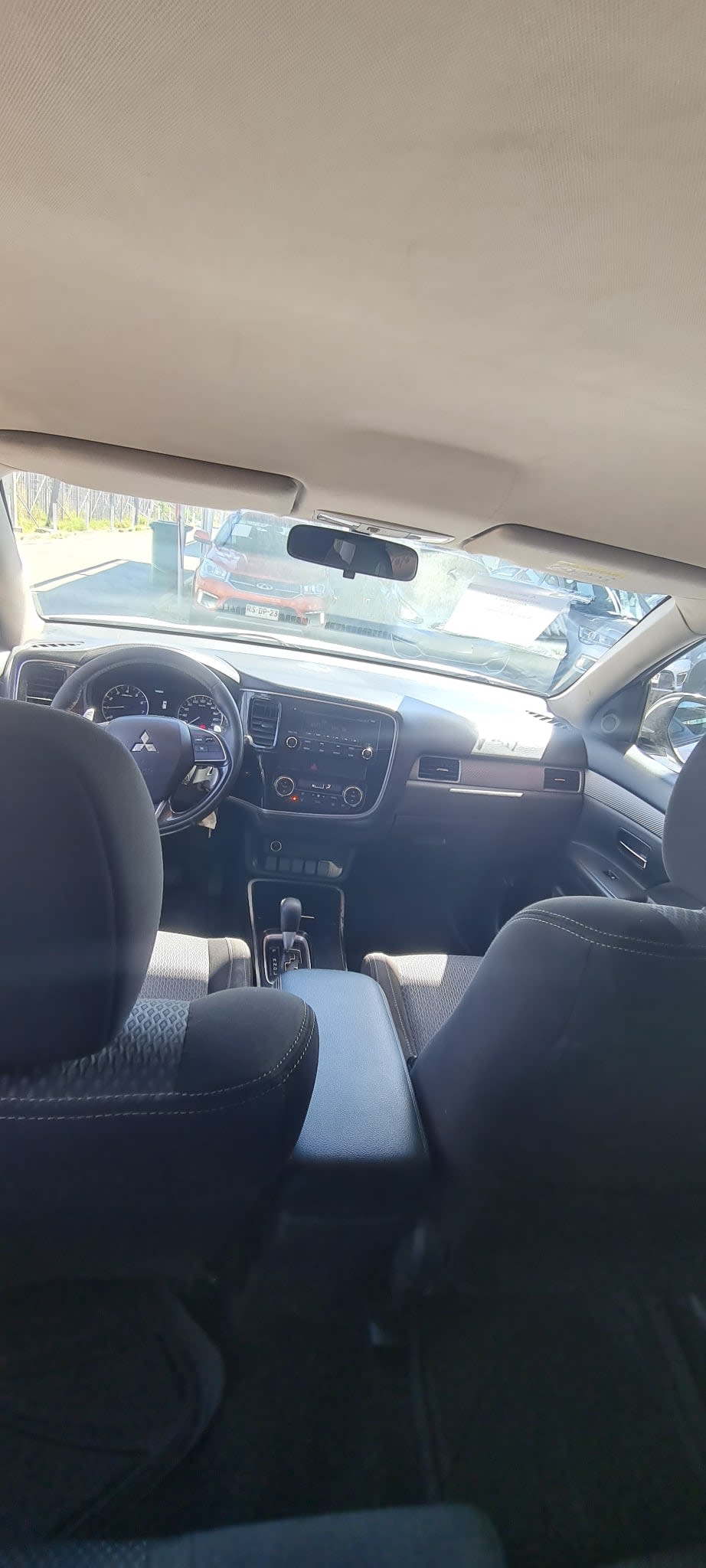 MITSUBISHI OUTLANDER 2.4 Glx At 4x4 año 2018
