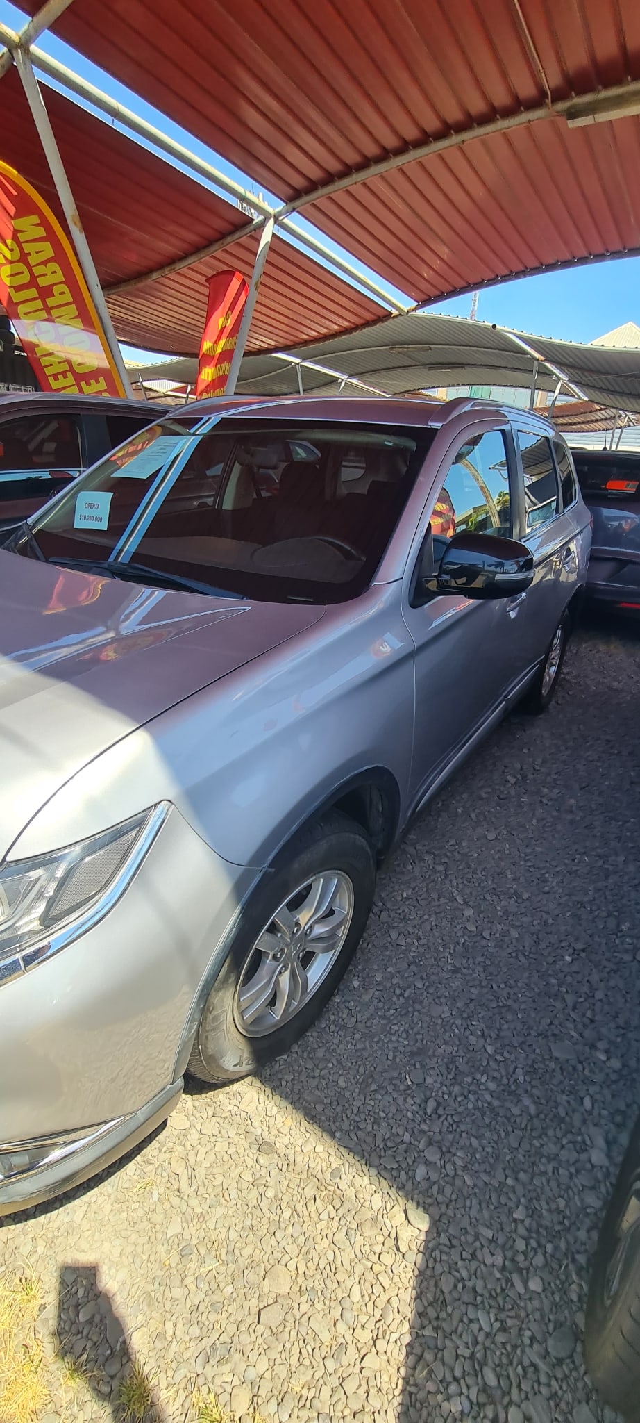 MITSUBISHI OUTLANDER 2.0 4x2 At año 2019