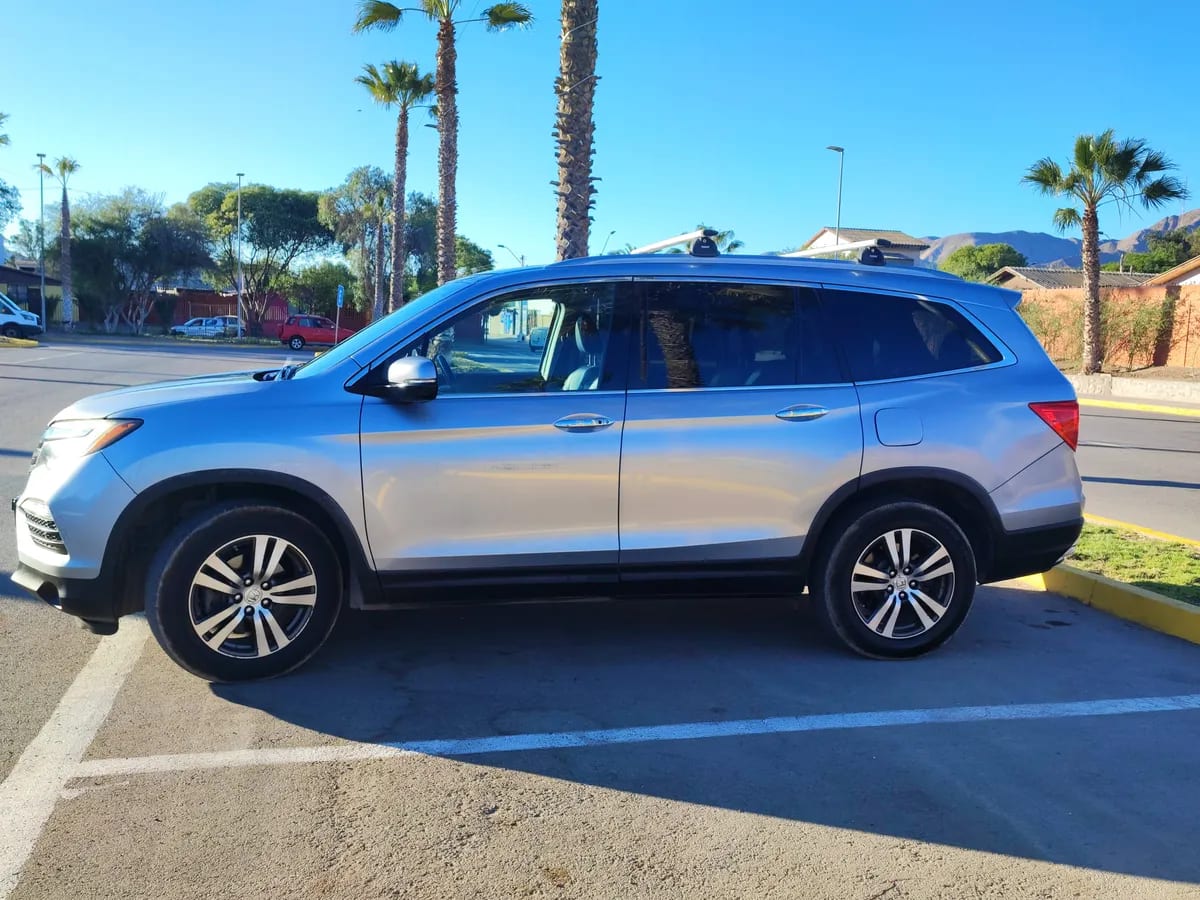 HONDA PILOT 3.5 Elite At 4x4 año 2016