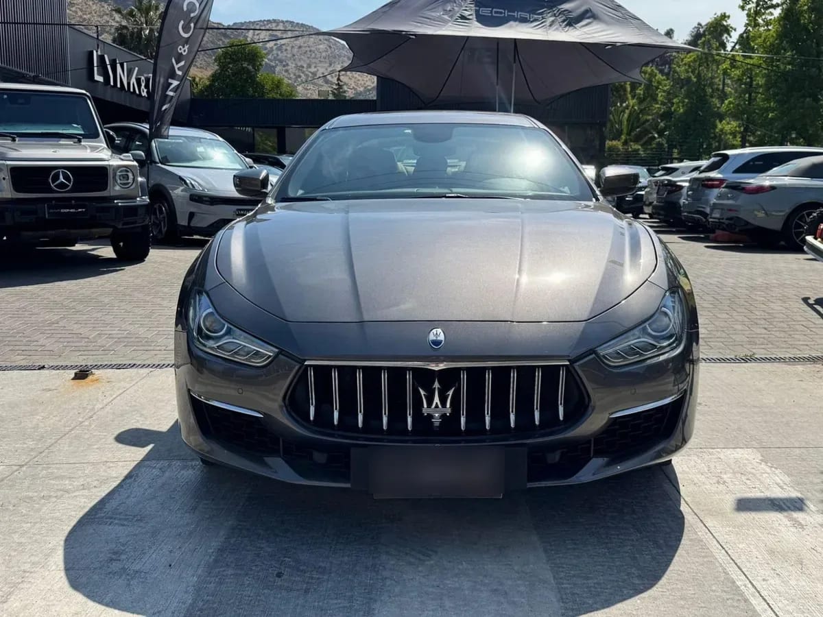 MASERATI GHIBLI Gt Hibrido año 2022