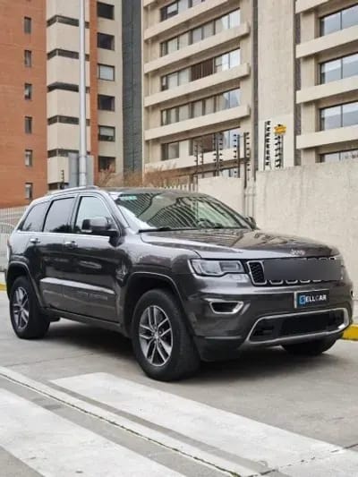 JEEP GRAND CHEROKEE 3.6 Limited Lx At 4x4 año 2018