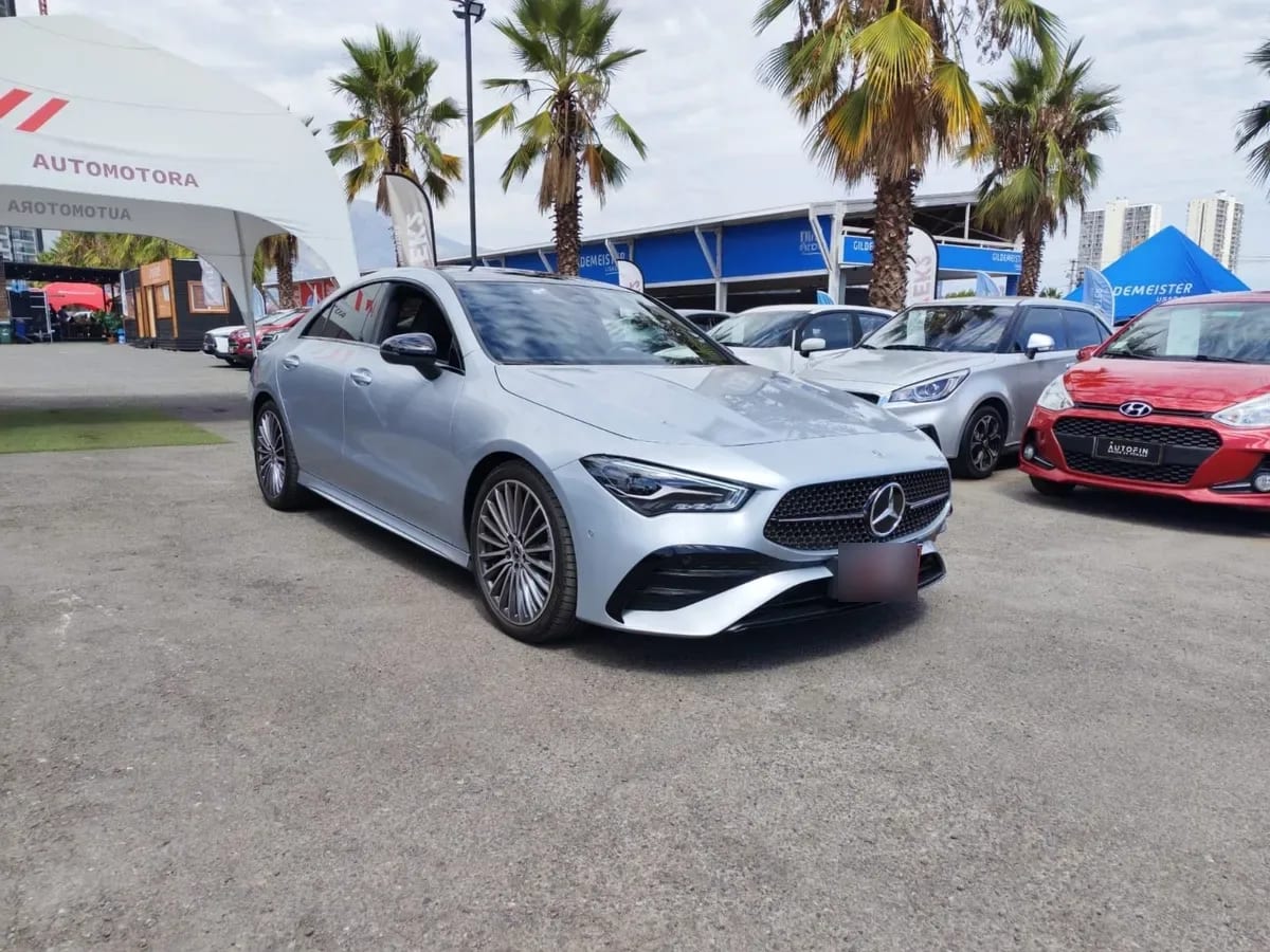 Mercedes Benz Cla200 1.3 Amg Fl At año 2025