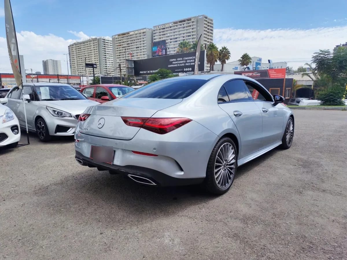 Mercedes Benz Cla200 1.3 Amg Fl At año 2025