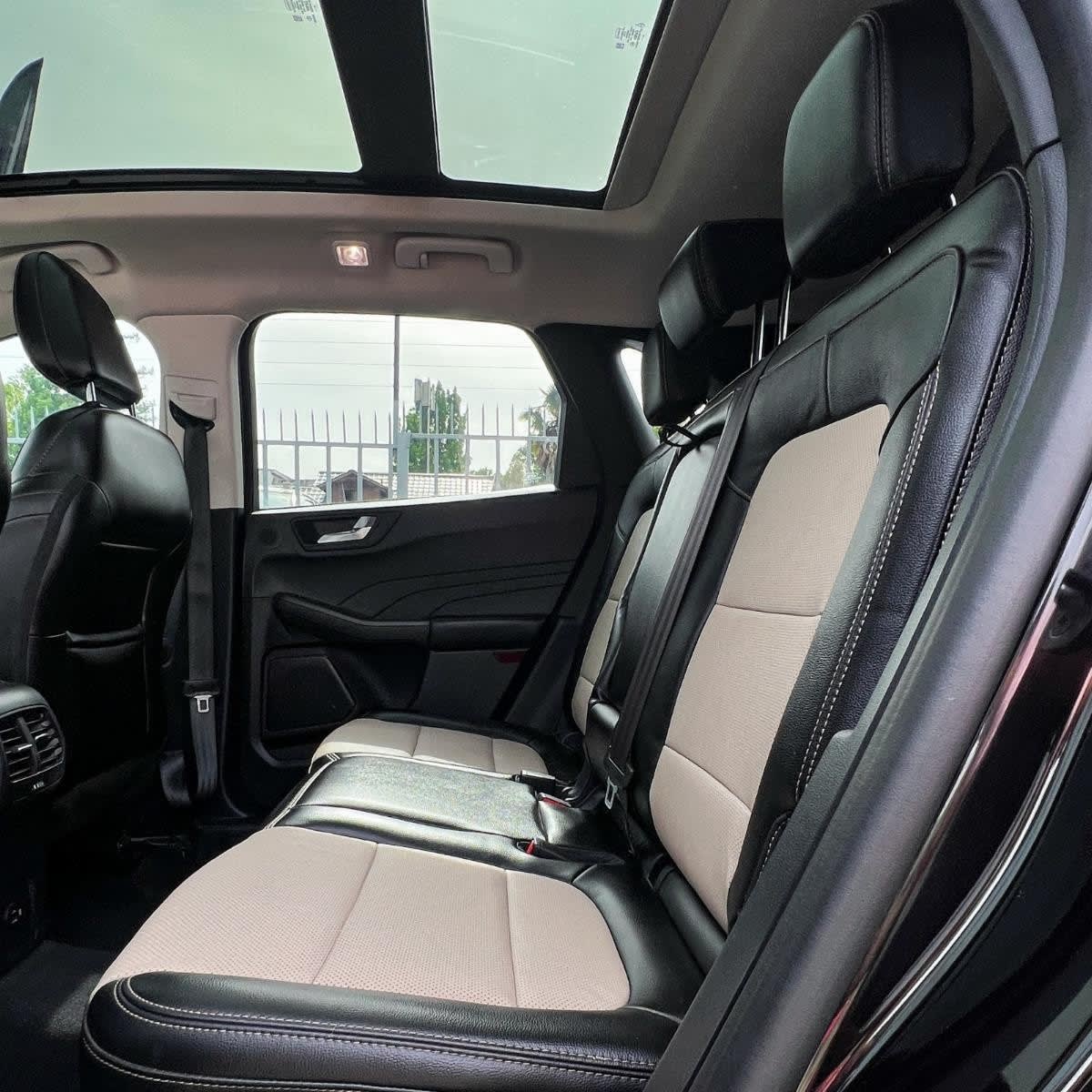 FORD ESCAPE 2.0 Titanium Ecoboost At 4x4 año 2023