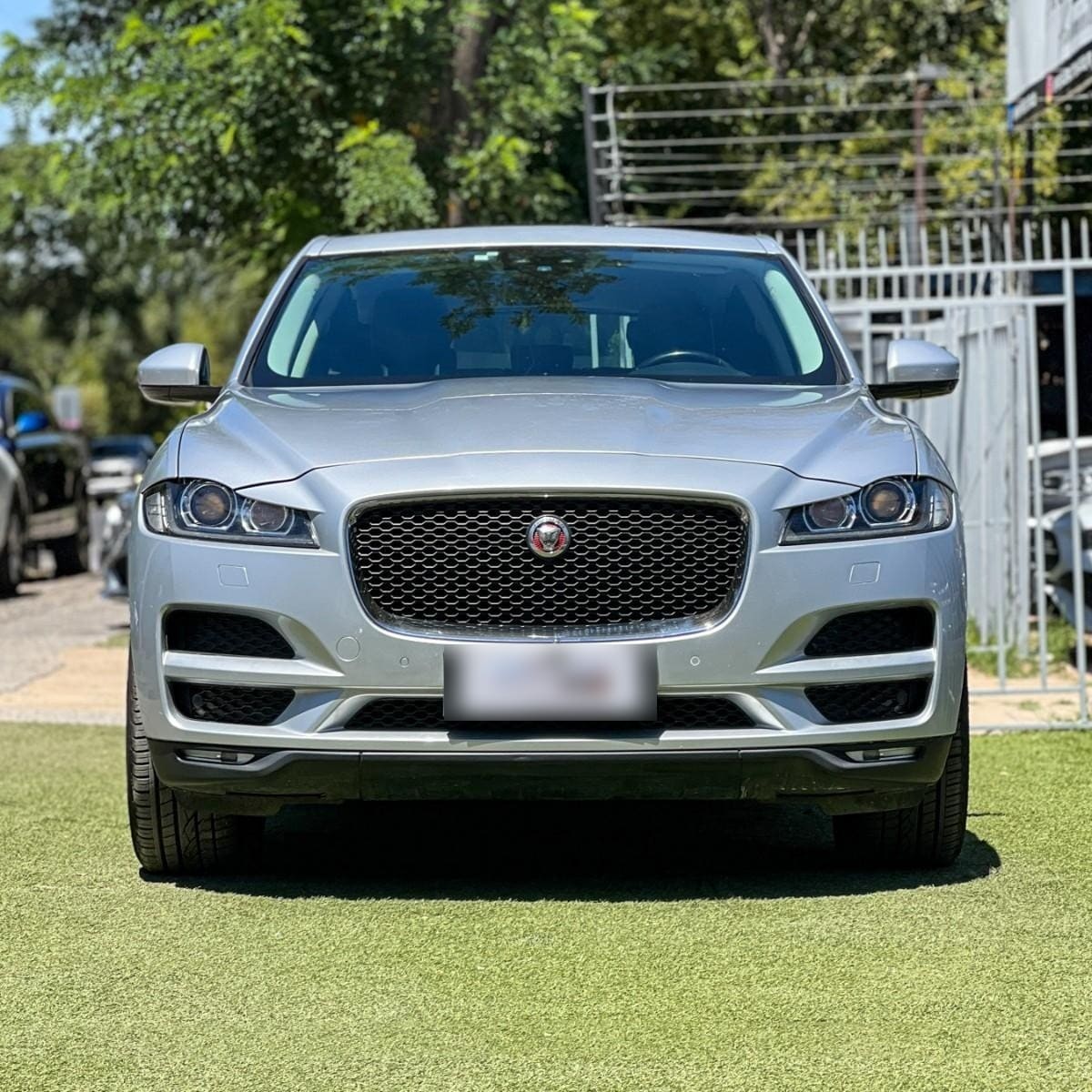 Jaguar F-PACE Otra año 2018