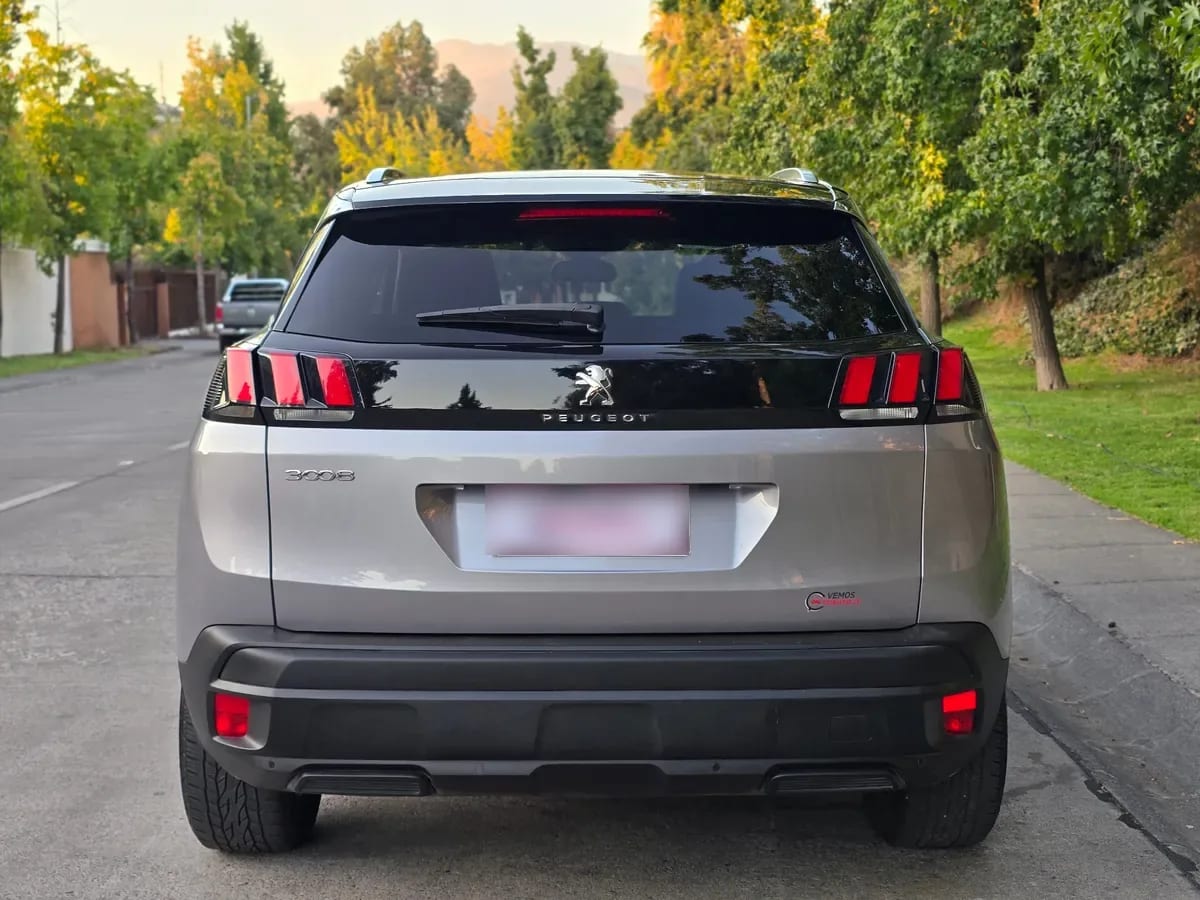 PEUGEOT 3008 1.5 Active Bluehdi 130 Mt Diesel año 2023