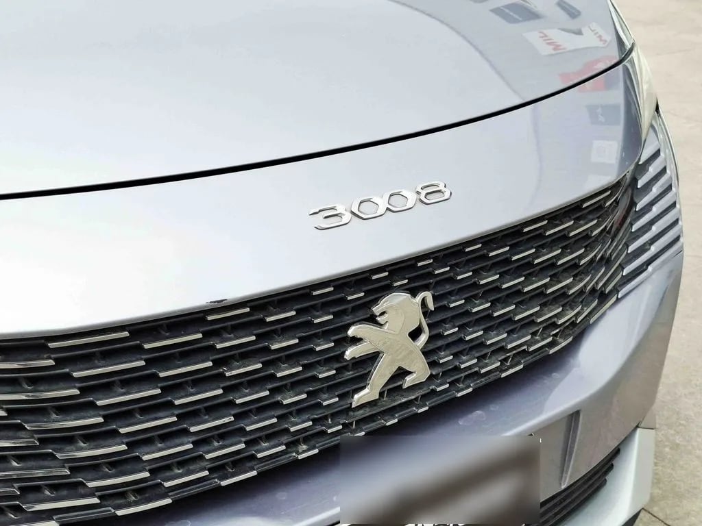 Peugeot 3008 1.2 año 2023