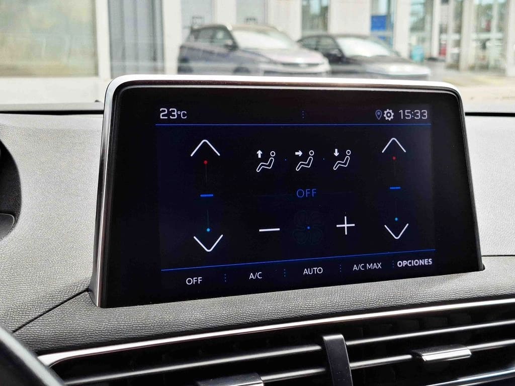 Peugeot 3008 1.2 año 2023