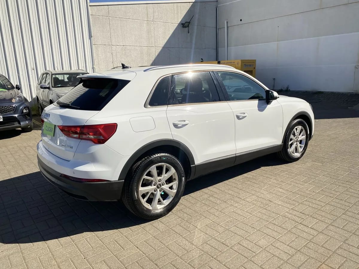 Audi Q3 1.4 35 Tfsi Sportback 4x2 S-Tronic At 5p año 2024