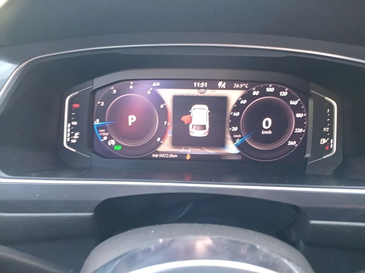 Volkswagen Tiguan 2.0 Tsi R-Line 4motion 220hp 3row At 5p año 2021