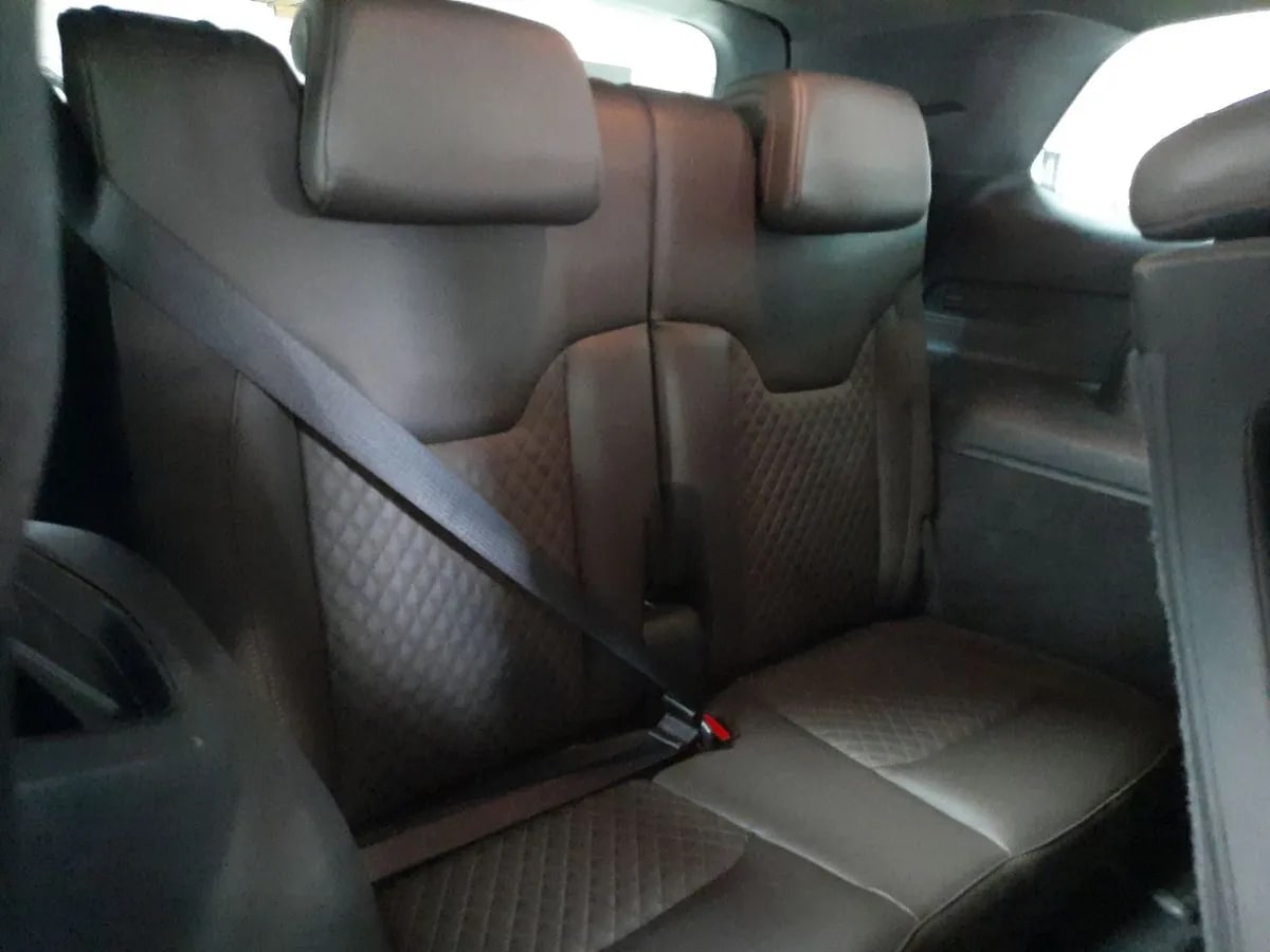 Jeep Commander 1.3t Overland T270 4x2 6at 5p año 2023