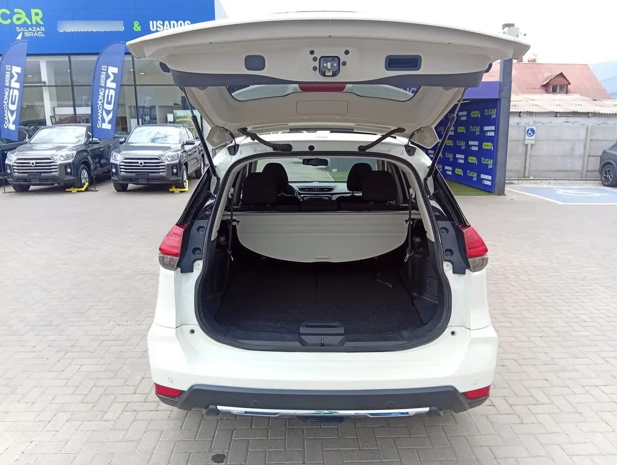 Nissan X-Trail New X-Trail Advance 2.5 Cvt año 2023