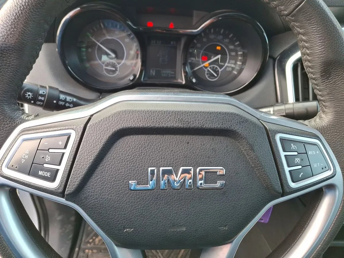 JMC Vigus Vigus Aut año 2023