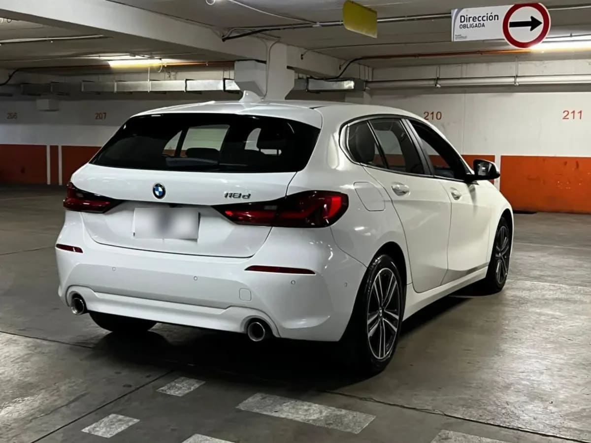 Bmw 118d - año 2020