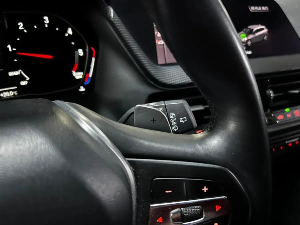 Bmw 118d - año 2020