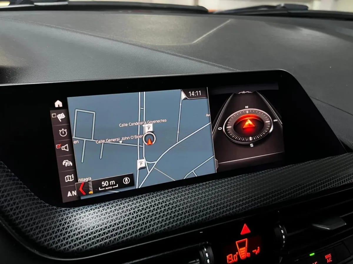 Bmw 118d - año 2020