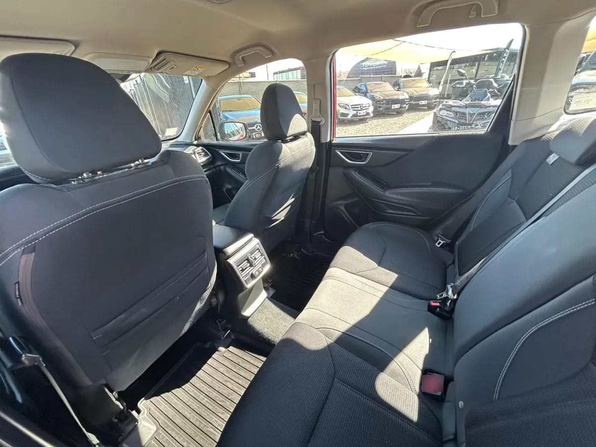 Subaru Forester Forester Cvt 4x4 2.0 Aut año 2021