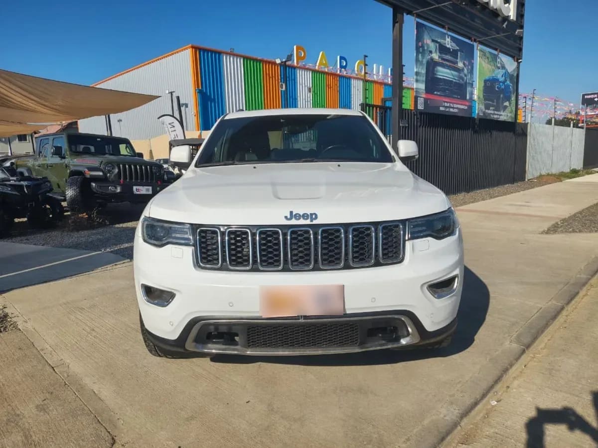 Jeep Grand Cherokee Limited 3.6 Aut 4x4 año 2021