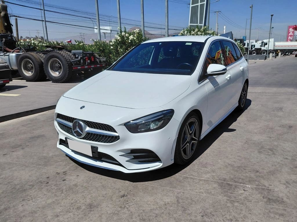 Mercedes-benz B 200 4x2 año 2022