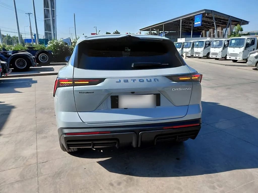 Jetour Dashing 1.5t Lux 4x2 Mt 5p año 2024