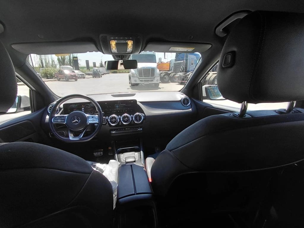 Mercedes-benz B 200 4x2 año 2022