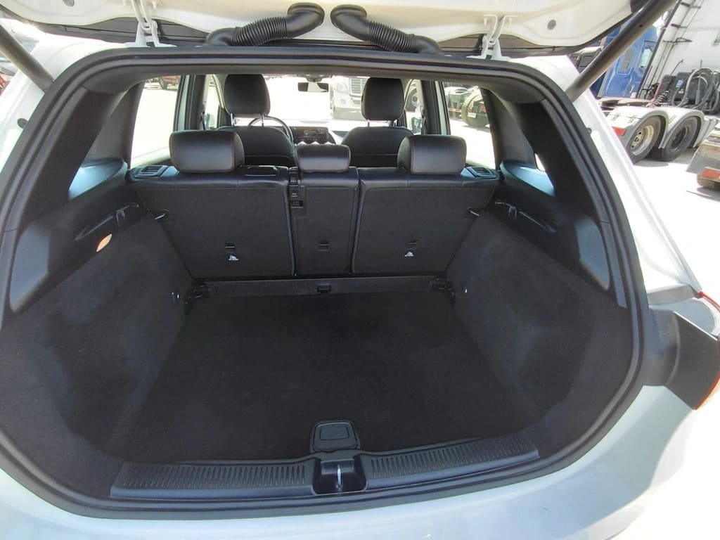 Mercedes-benz B 200 4x2 año 2022