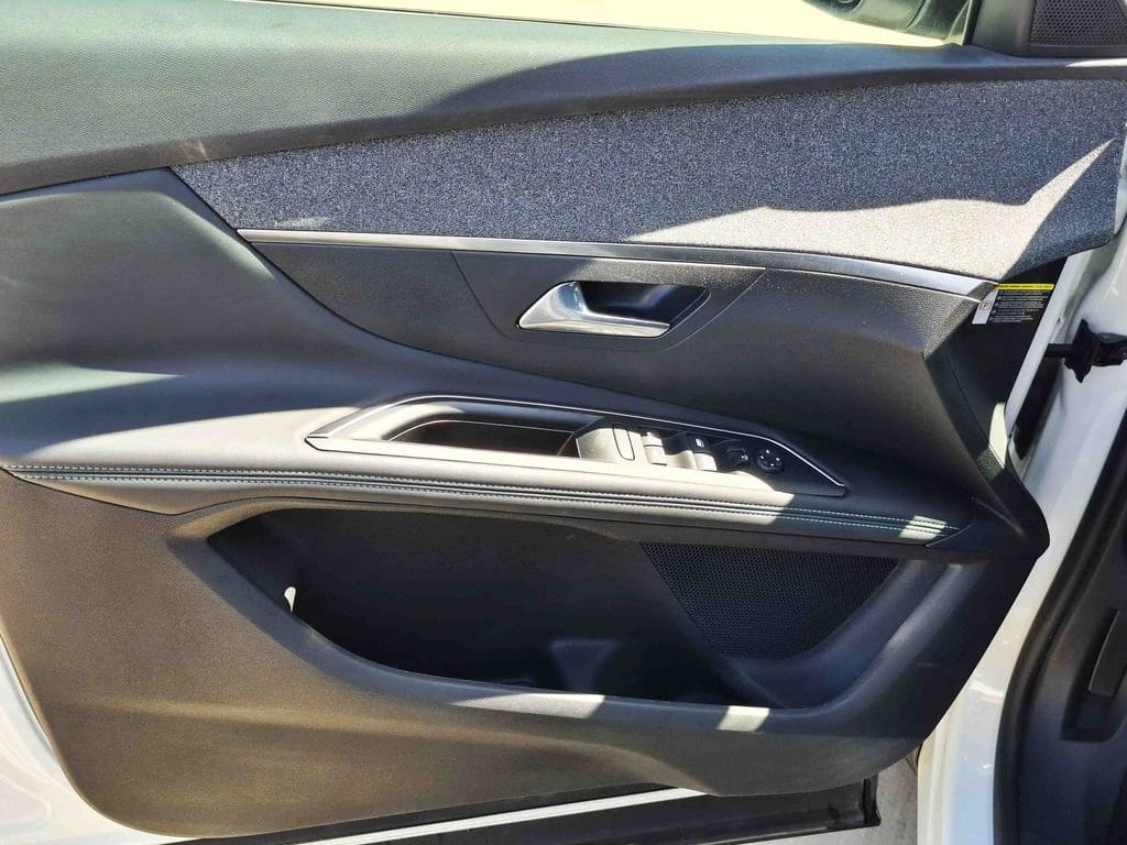 Peugeot 3008 Allure año 2023