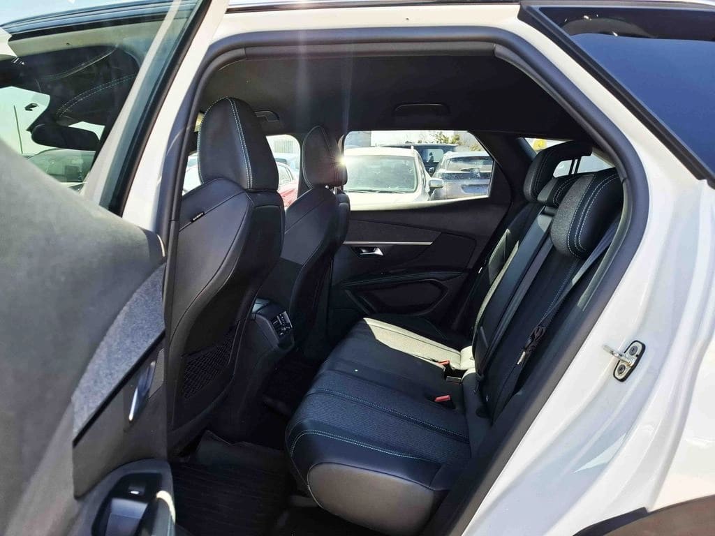 Peugeot 3008 Allure año 2023