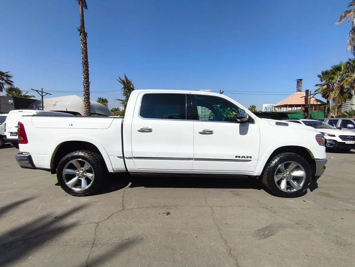DODGE RAM 1500 Otra año 2020