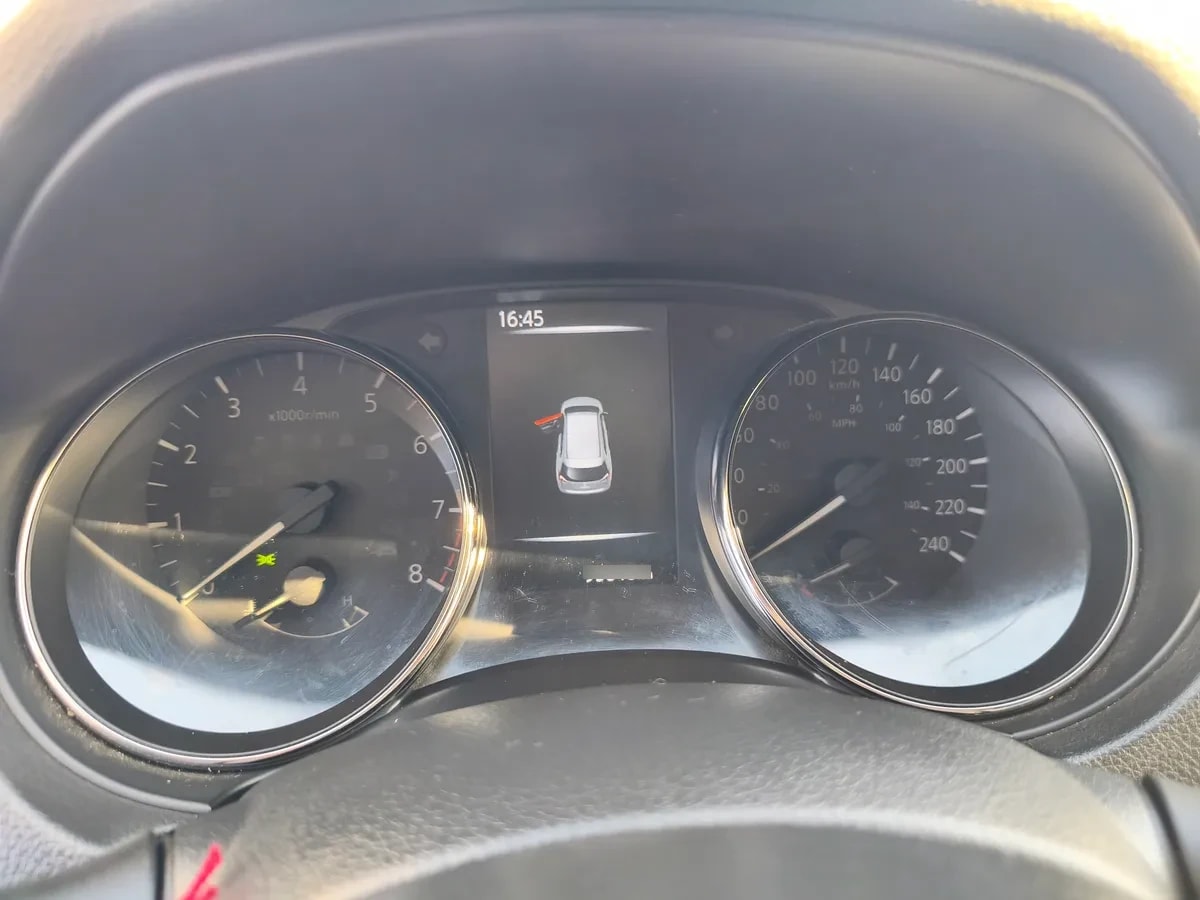 NISSAN X-TRAIL 2.5 Sense At año 2021