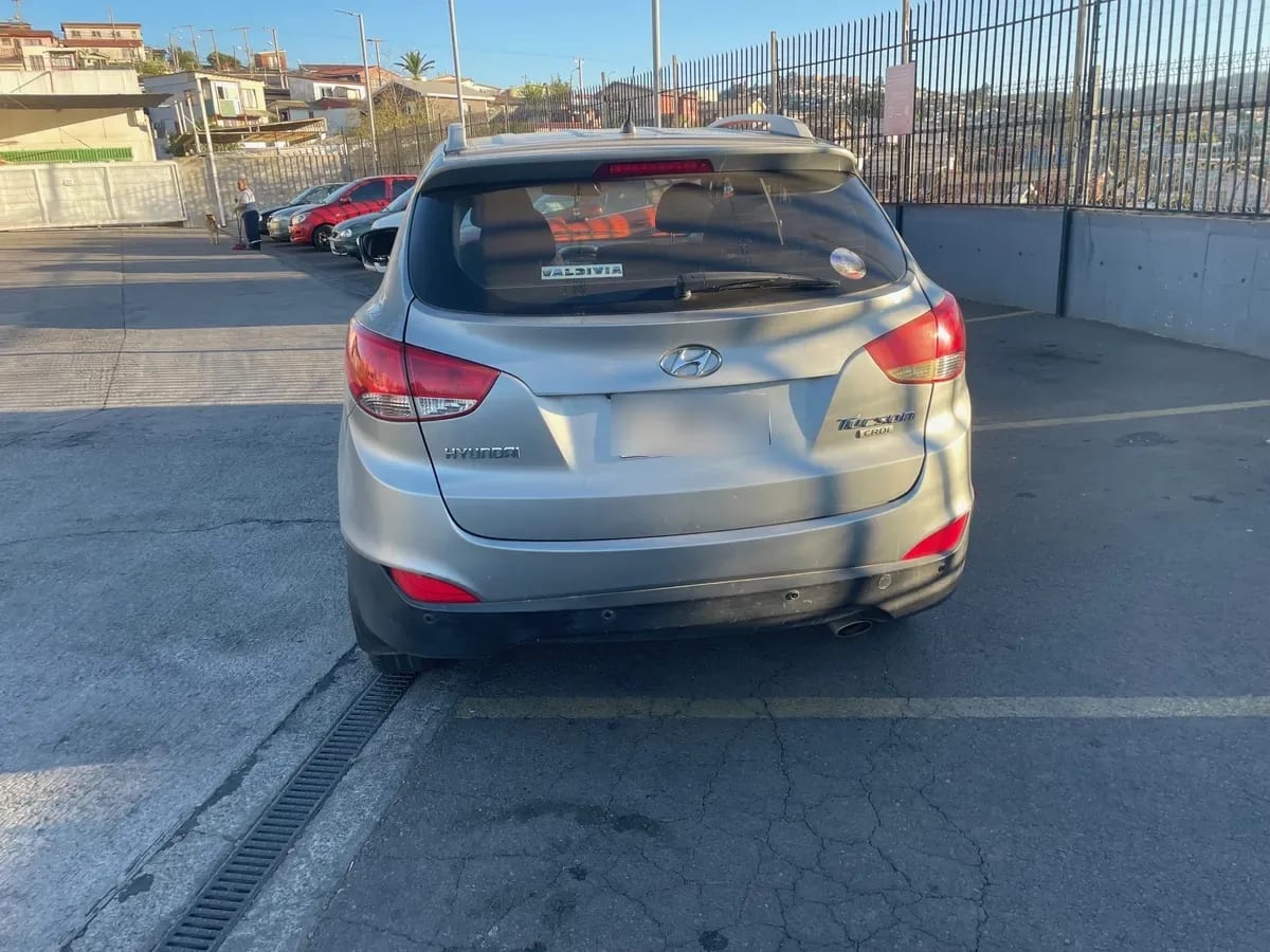 HYUNDAI TUCSON 2.0 Lm Gl(base) Mt año 2013