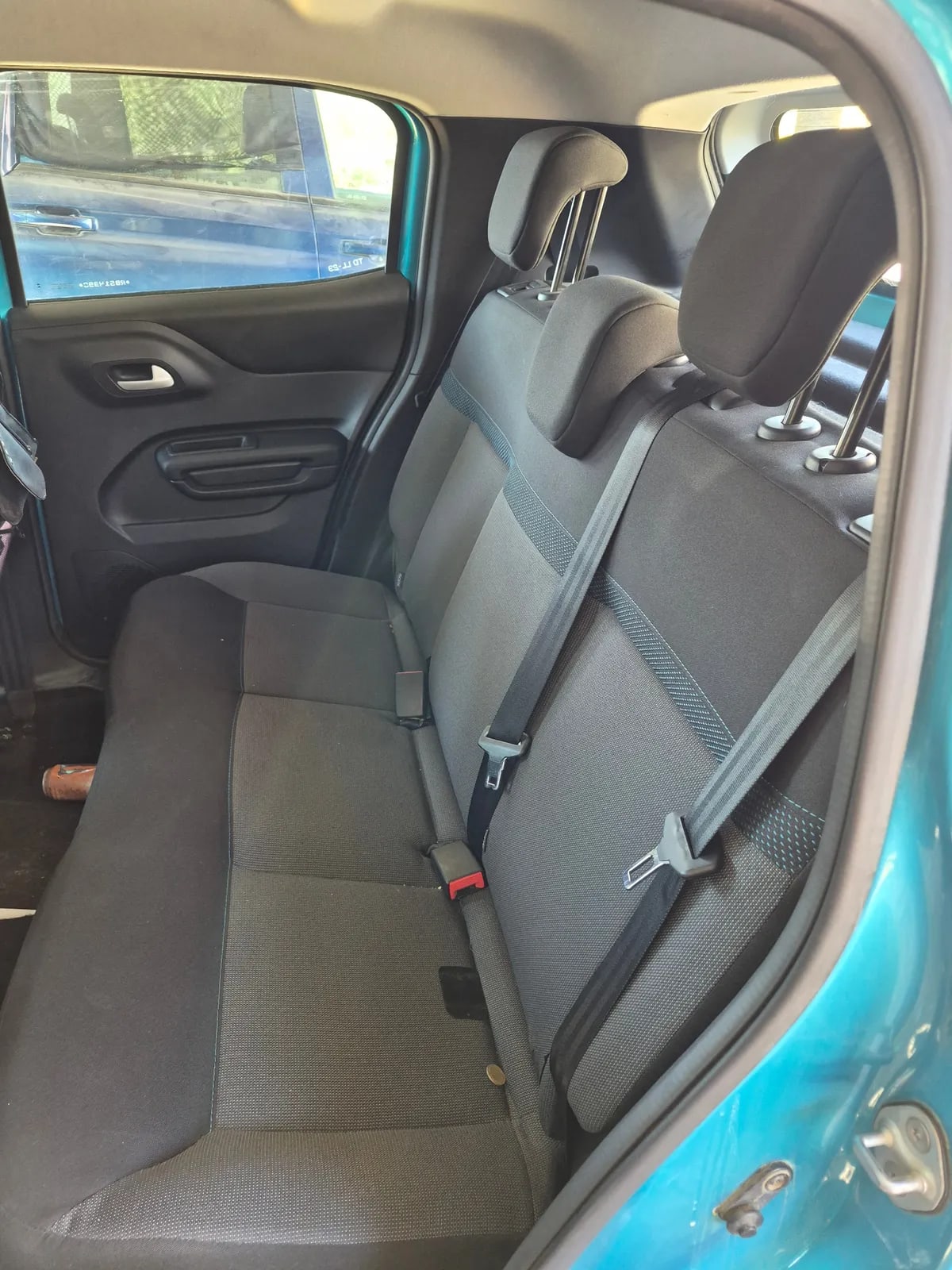 CITROEN C-3 1.2 Puretech 82 Eat8 Bvm Feel Pack Mt año 2024