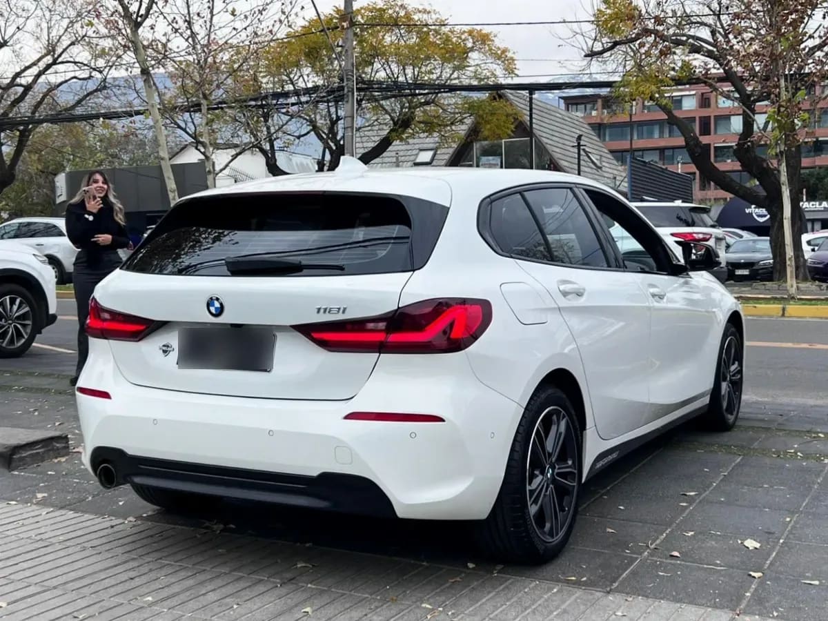 Bmw 118 1.5 año 2021