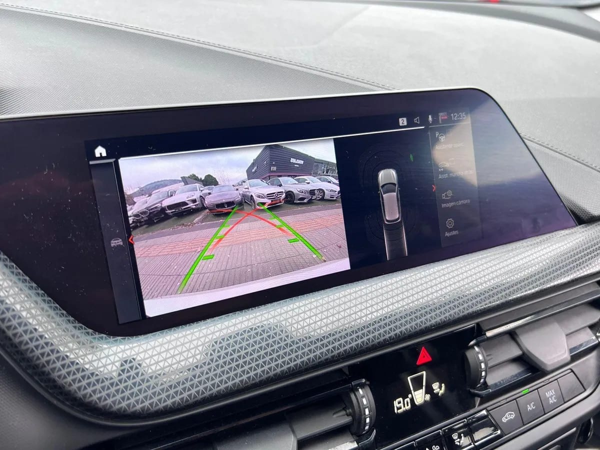 Bmw 118 1.5 año 2021