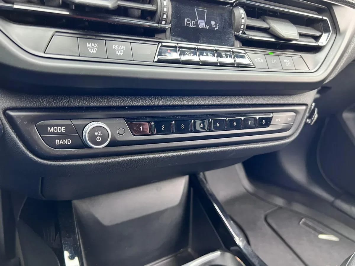 Bmw 118 1.5 año 2021
