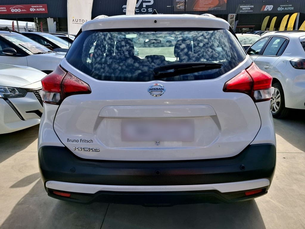 Nissan Kicks 1.6 Advance 4x2 Mt 5p año 2021
