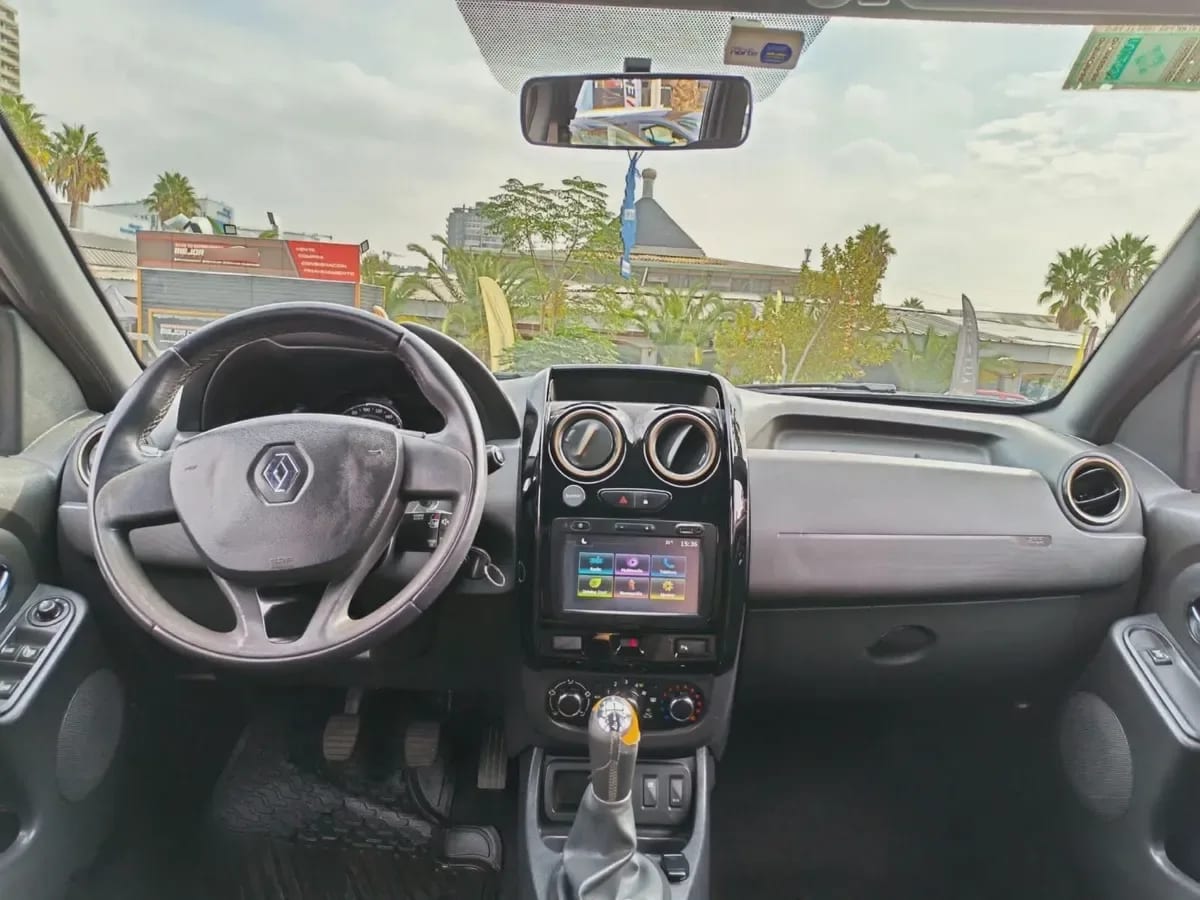 RENAULT DUSTER 1.6 Zen Kit Outdoor Mt año 2018