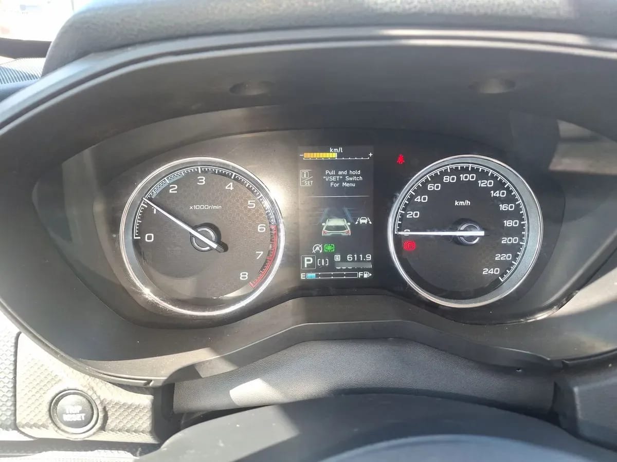 Subaru Forester 2.0i Limited Eyesight Awd At 5p año 2021