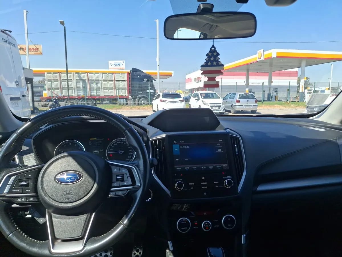 Subaru Forester 2.0i Limited Eyesight Awd At 5p año 2021